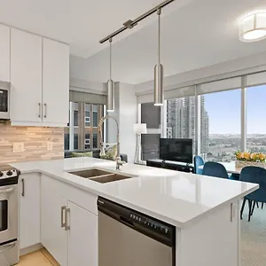 Apartment Stylish Downtown By Globalstay